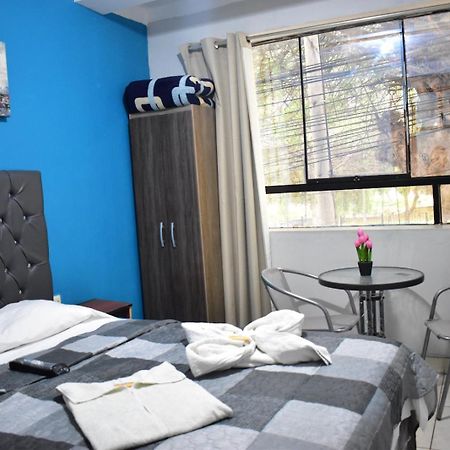 Aypa Hostal Trujillo Exteriér fotografie