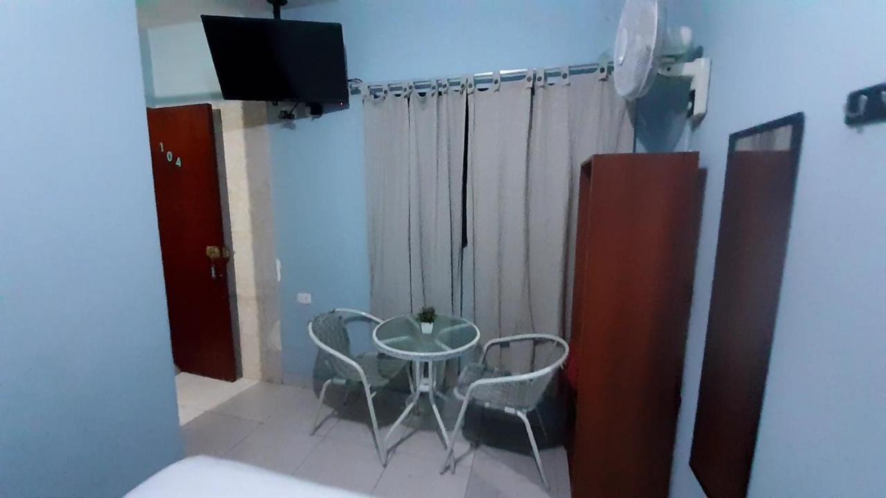 Aypa Hostal Trujillo Exteriér fotografie