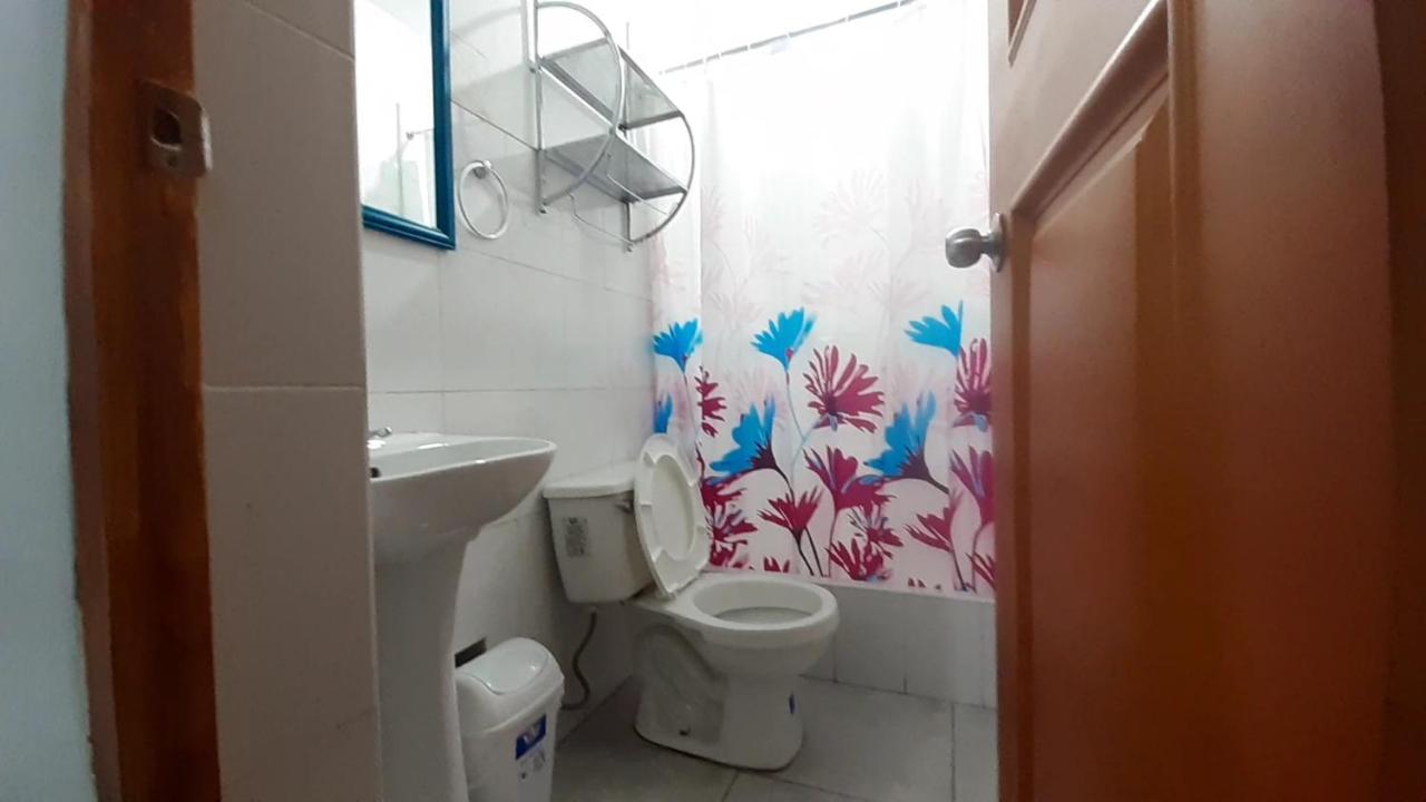 Aypa Hostal Trujillo Exteriér fotografie