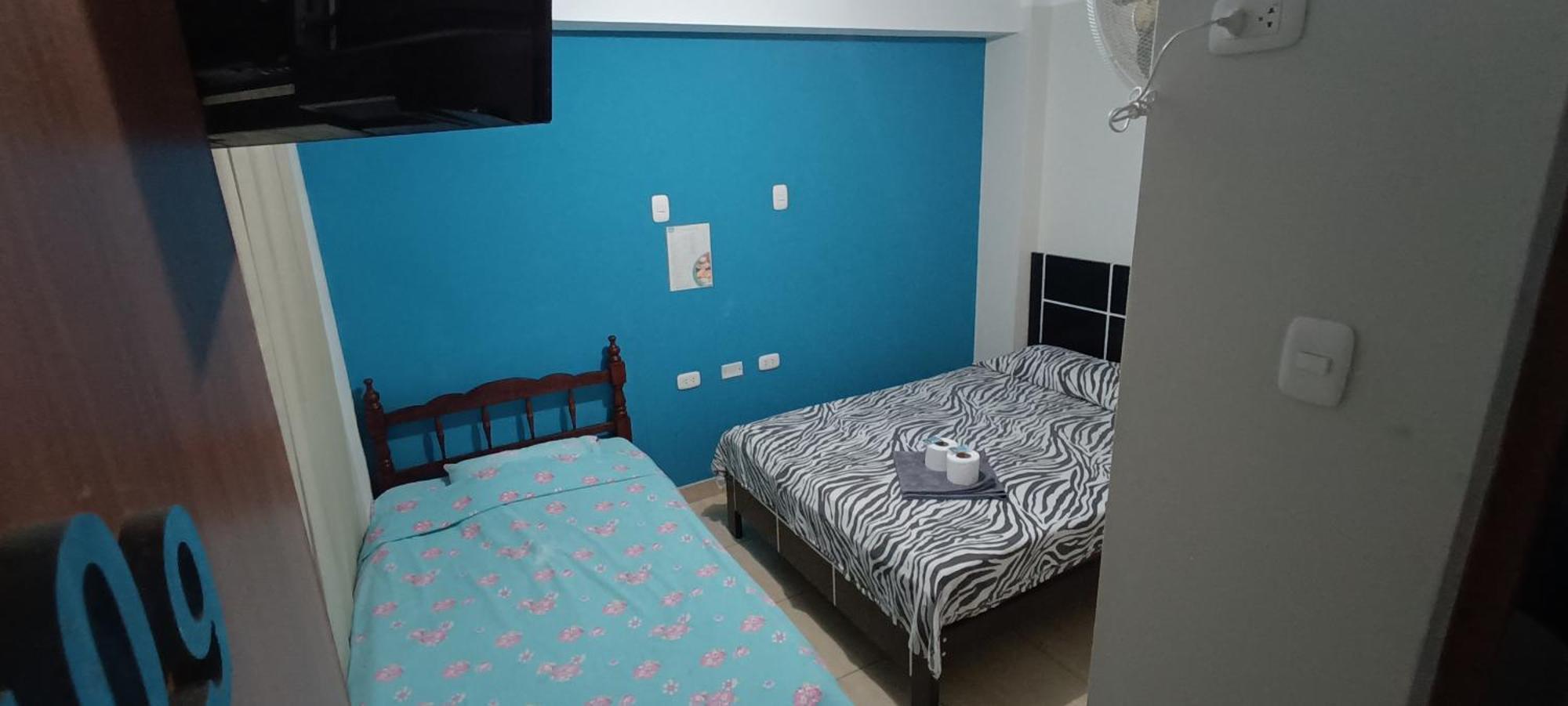 Aypa Hostal Trujillo Exteriér fotografie